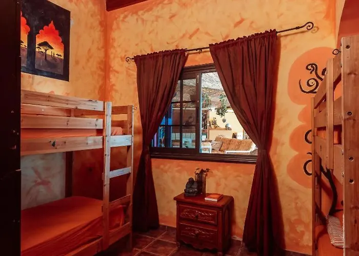 Amigos By Youroom Casa de hóspedes La Mareta